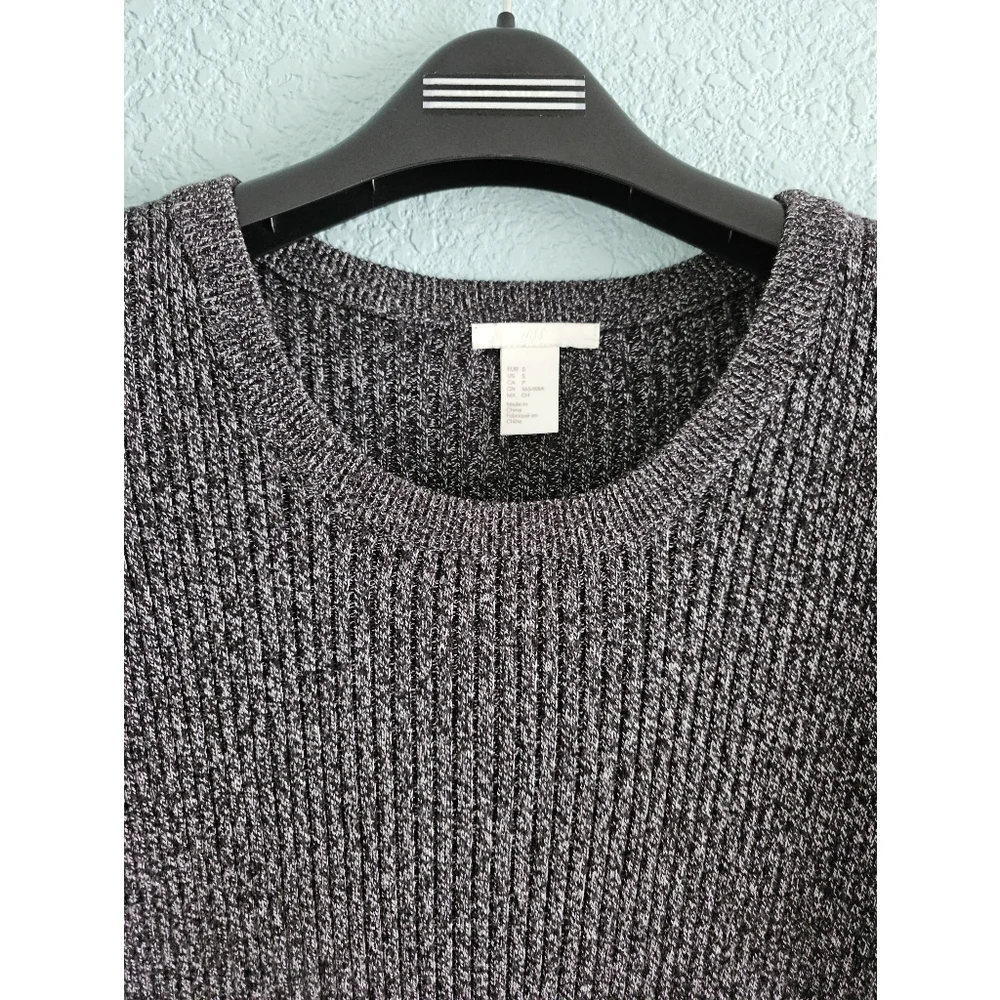 H&M | Ribbed Knit Split Cuff Sweater - Picture 2 of 10